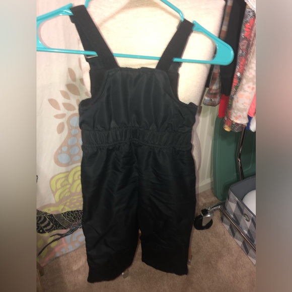 Swiss Tech Snow Suit - Picture 2 of 3